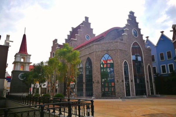 Dutch Village Global 100 20181010